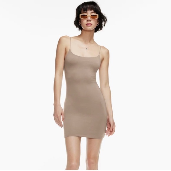 Aritzia / Wilfred Free Tiny Dress in BLACK, Size Medium - Picture 4 of 11